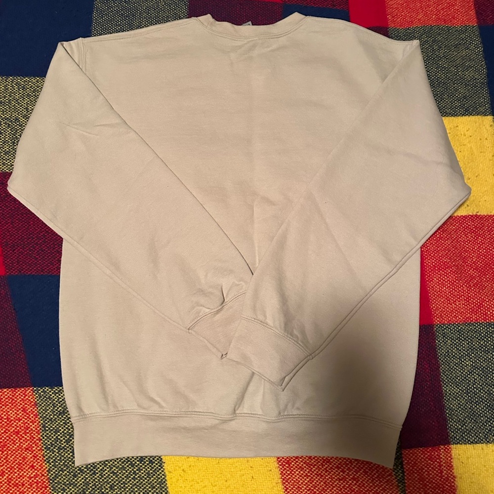 University of Nebraska Beige Sweatshirt, Ladies Medium - Picture 3 of 3